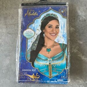 Aladdin: Jasmine Accessory Kit! New!